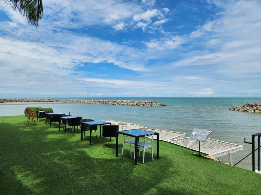 Eco Moment Beach Resort Phetchaburi Exterior photo